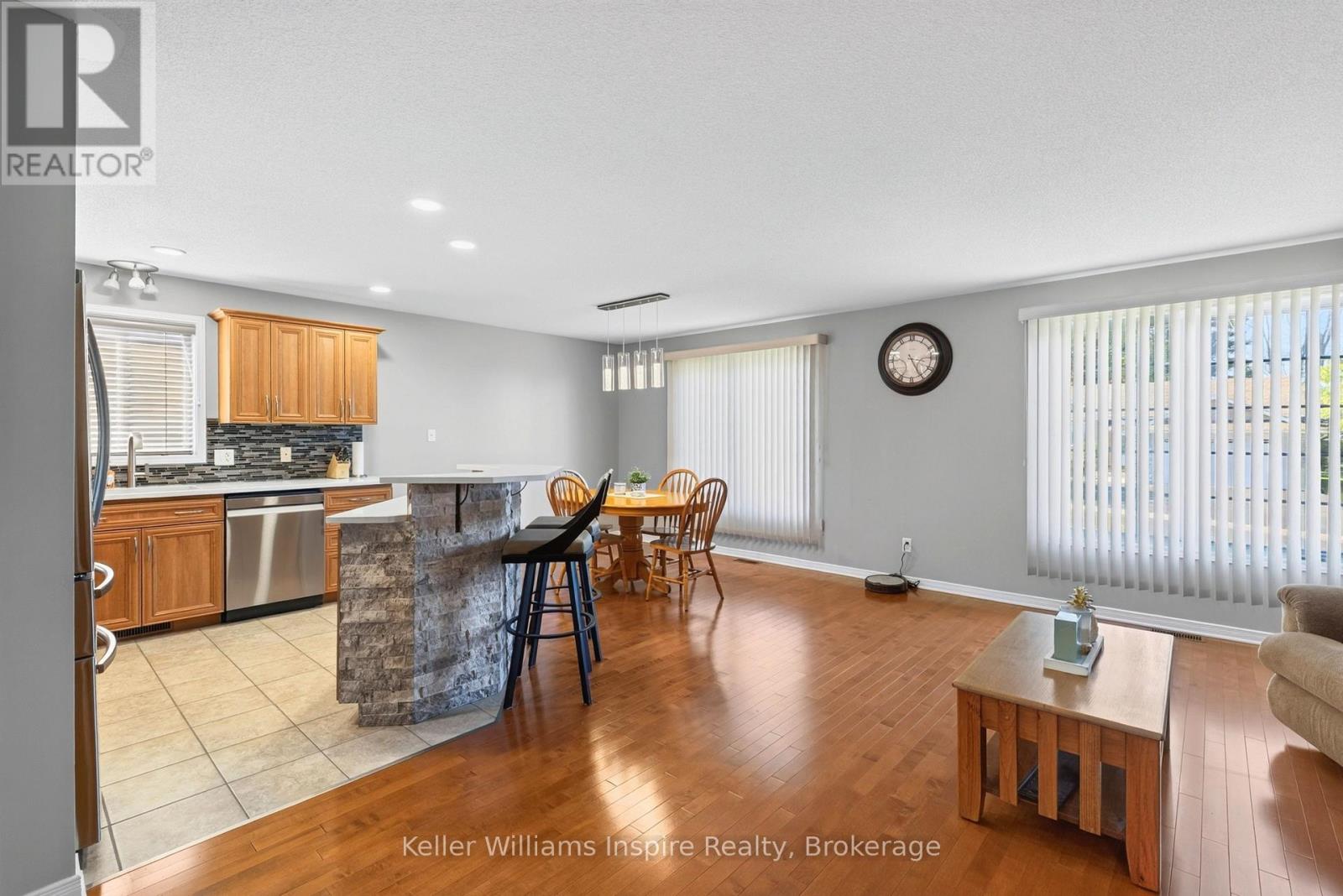 120 Cockburn Crescent, Pembroke, Ontario  K8A 8K6 - Photo 6 - X13849452