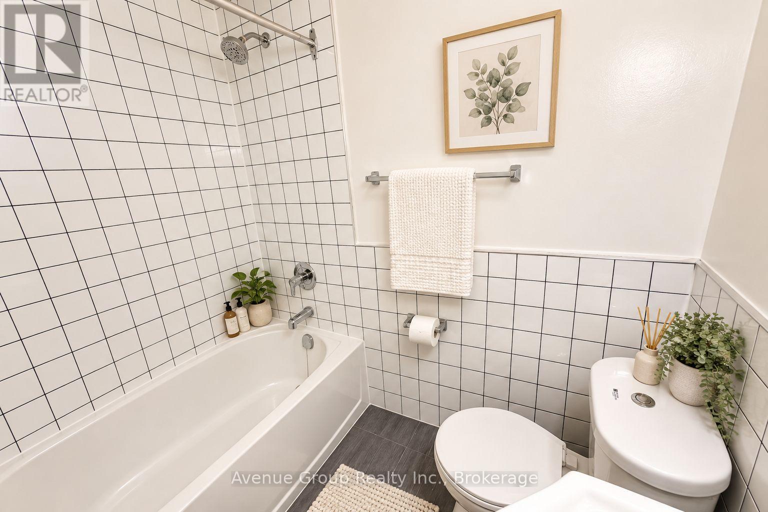 311 - 1053 Don Mils Road, Toronto, Ontario  M3C 1W7 - Photo 5 - C13849442