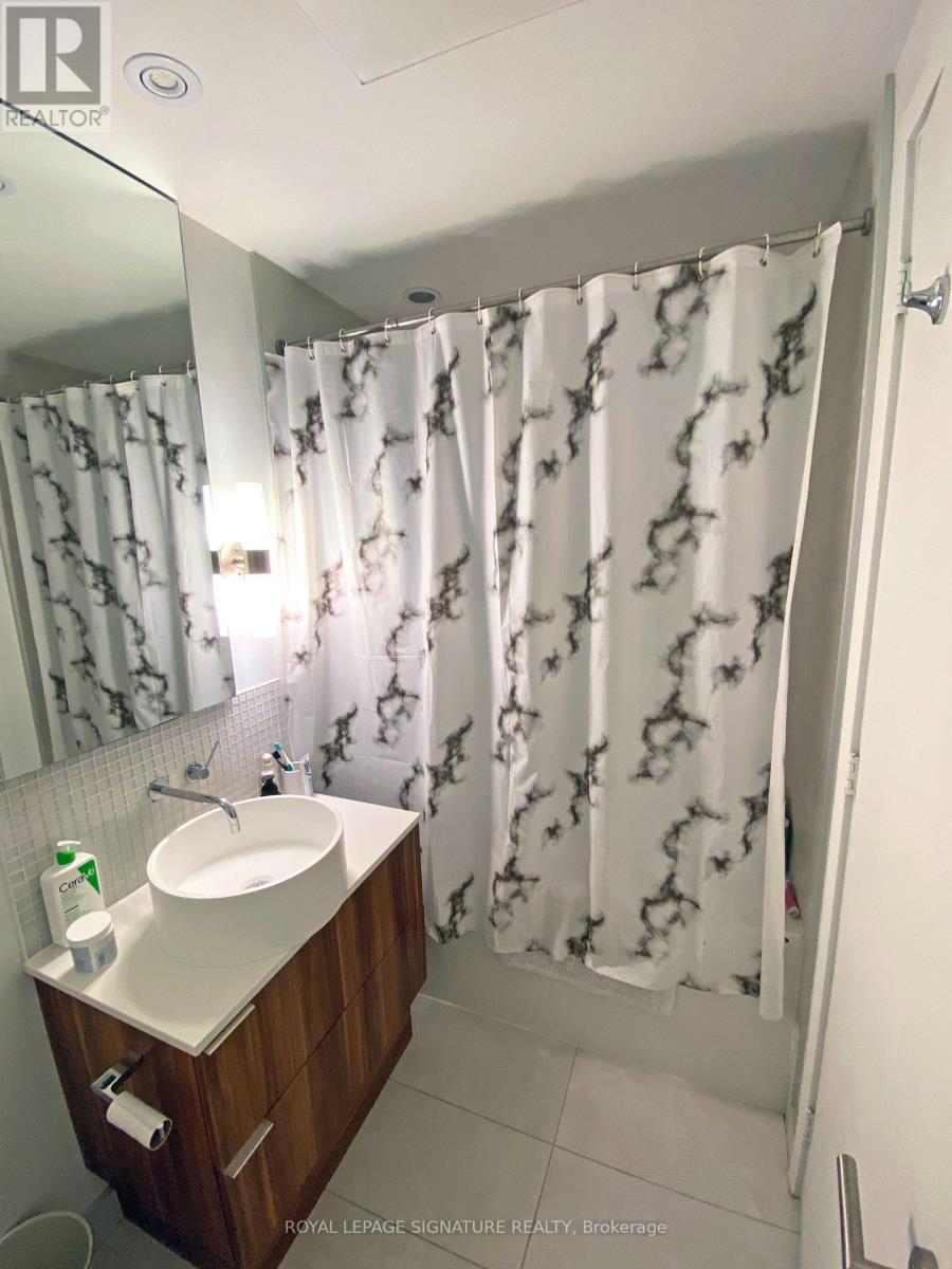 201 - 185 Roehampton Avenue, Toronto, Ontario  M4P 0C6 - Photo 9 - C13849446