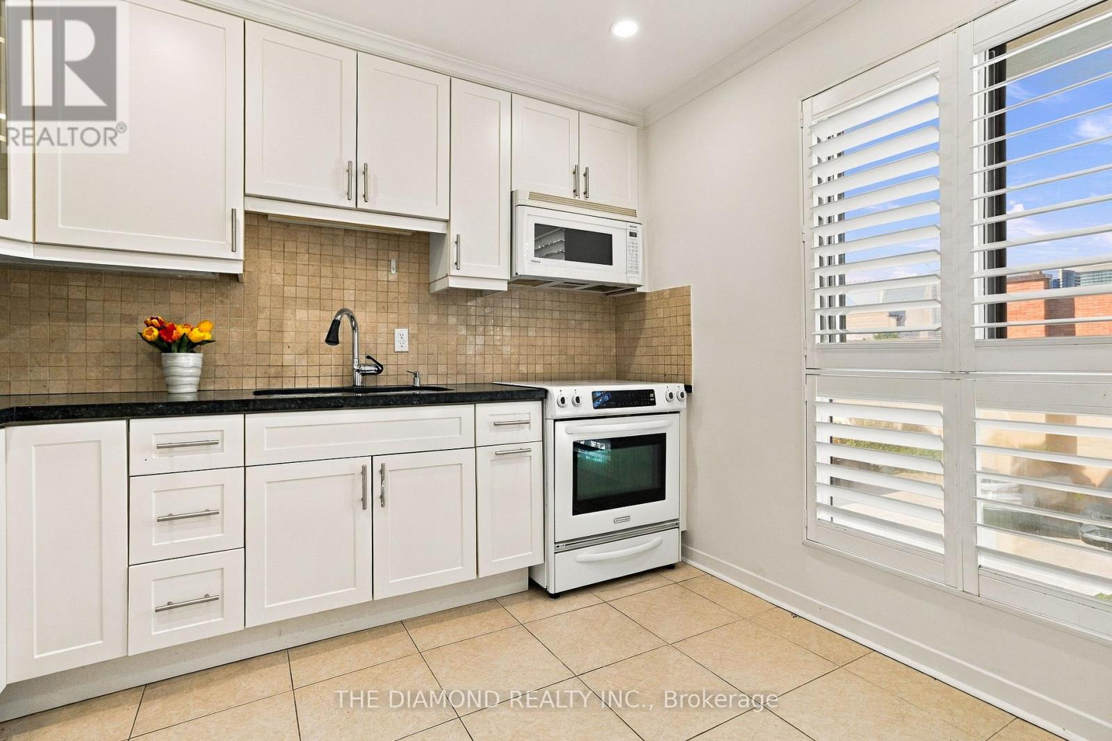 41 Carl Shepway, Toronto, Ontario  M2J 1X3 - Photo 15 - C13849450