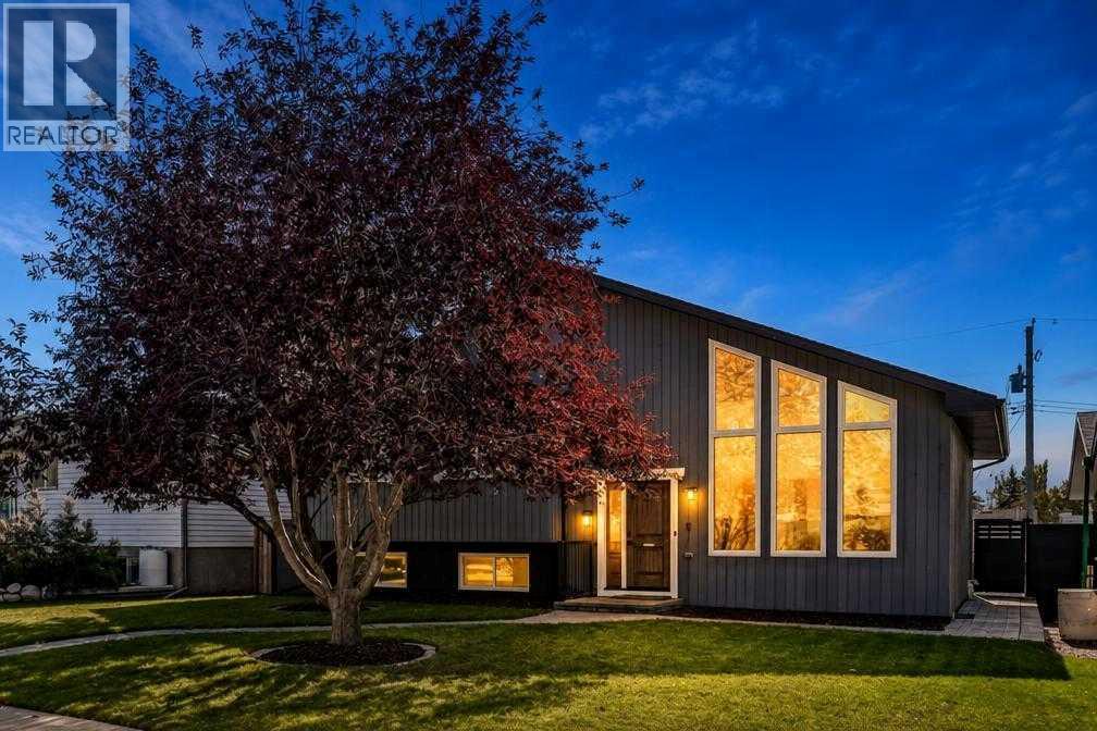 169 Silver Mead Crescent NW