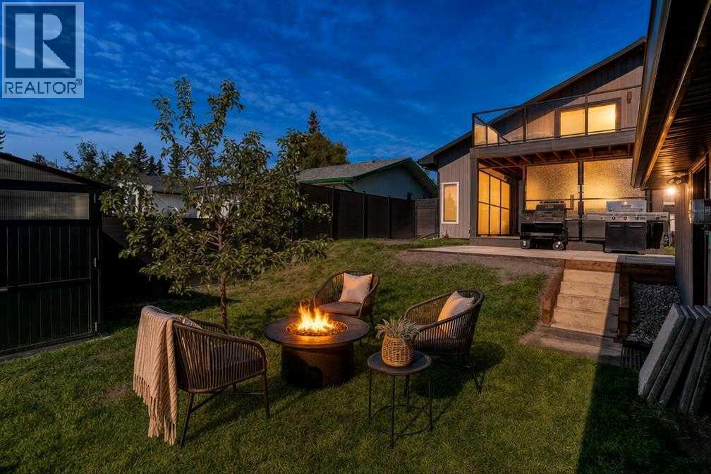 169 Silver Mead Crescent NW