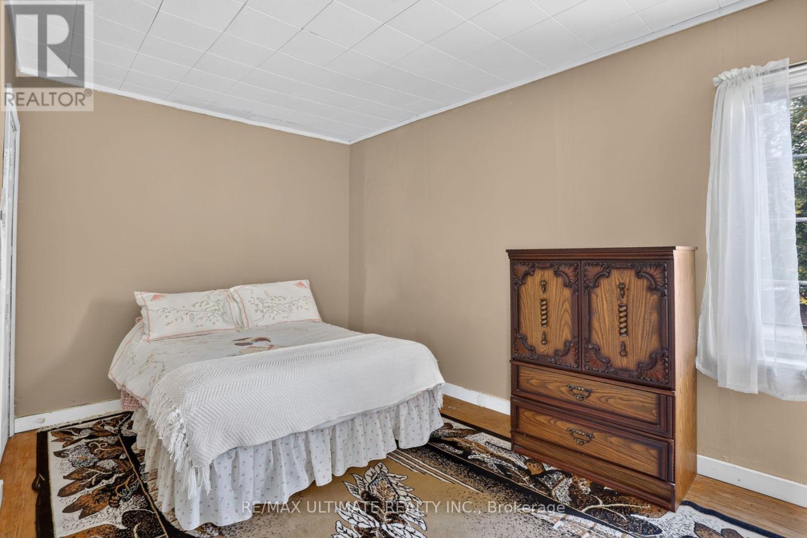 12 Eldon Avenue, Toronto, Ontario  M4C 5G1 - Photo 23 - E13849410
