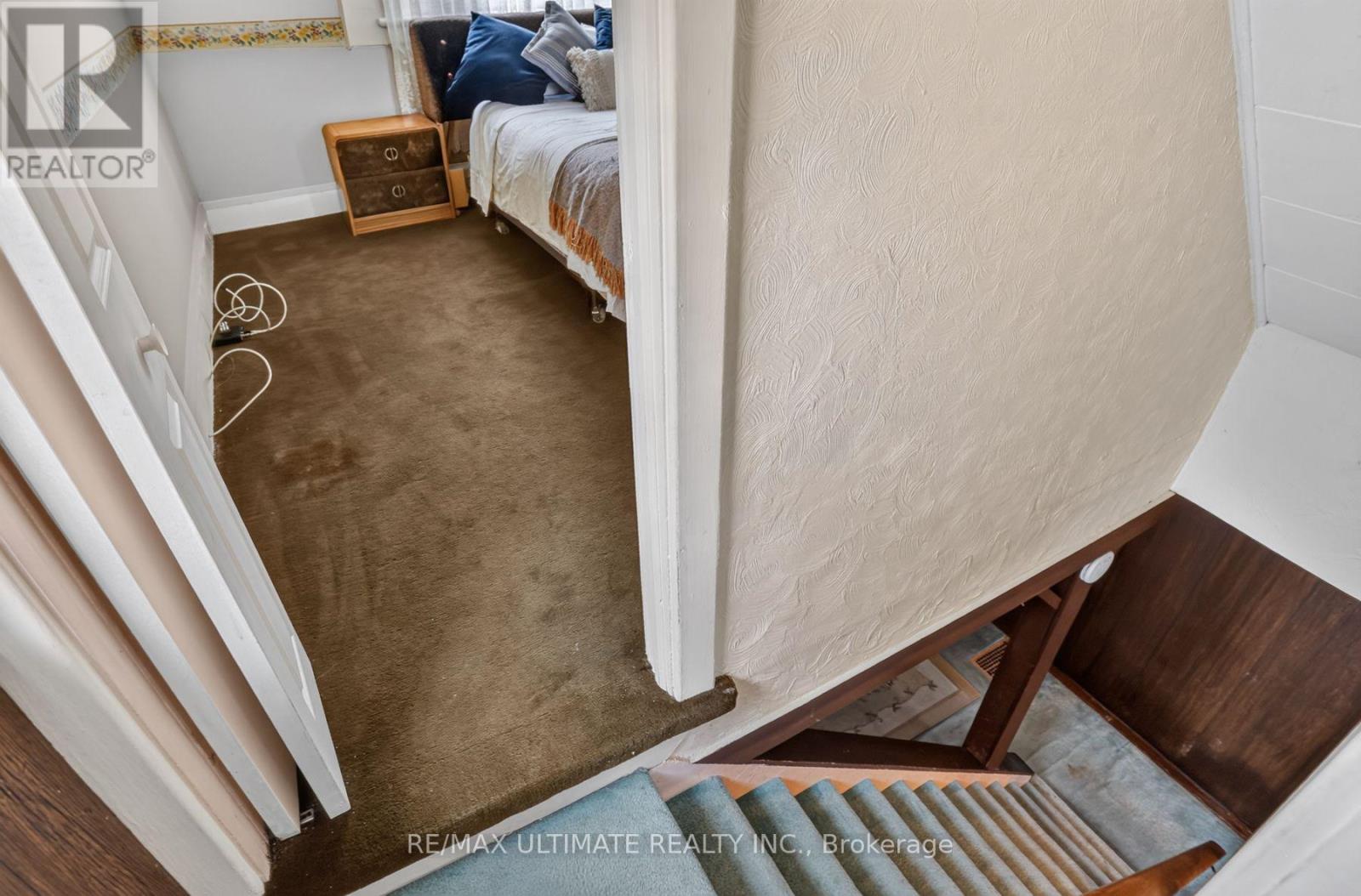 12 Eldon Avenue, Toronto, Ontario  M4C 5G1 - Photo 26 - E13849410