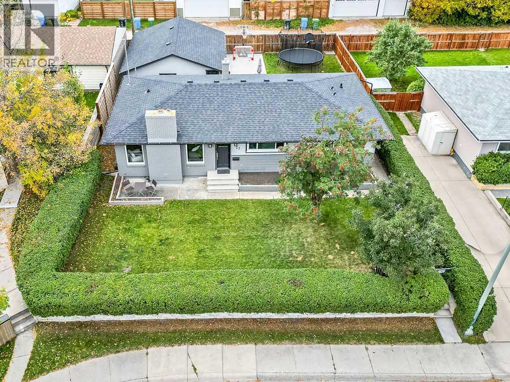 23 Wellington Place SW