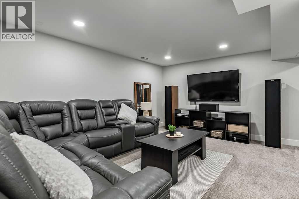 23 Wellington Place SW