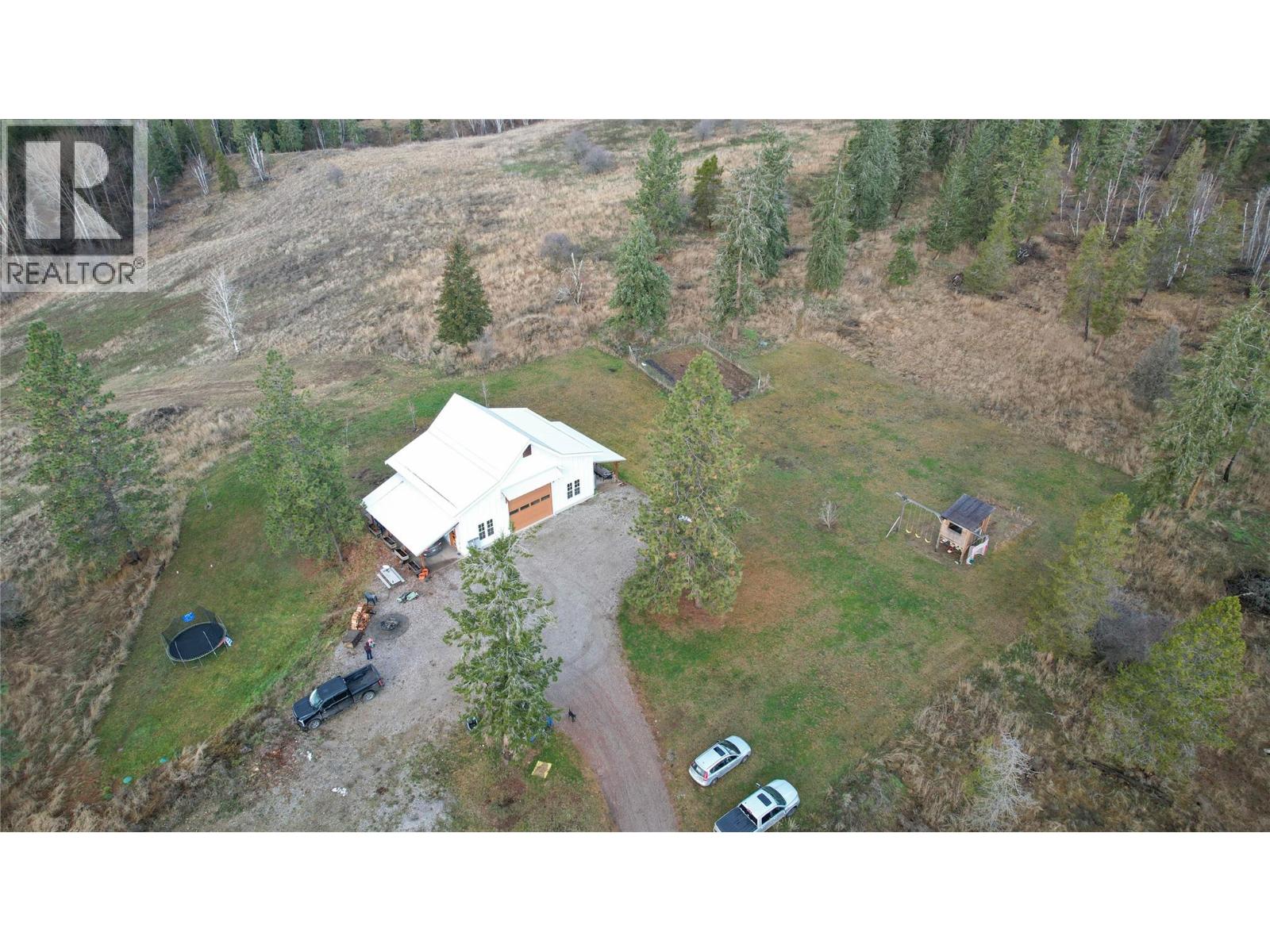 3922 Hullcar Road