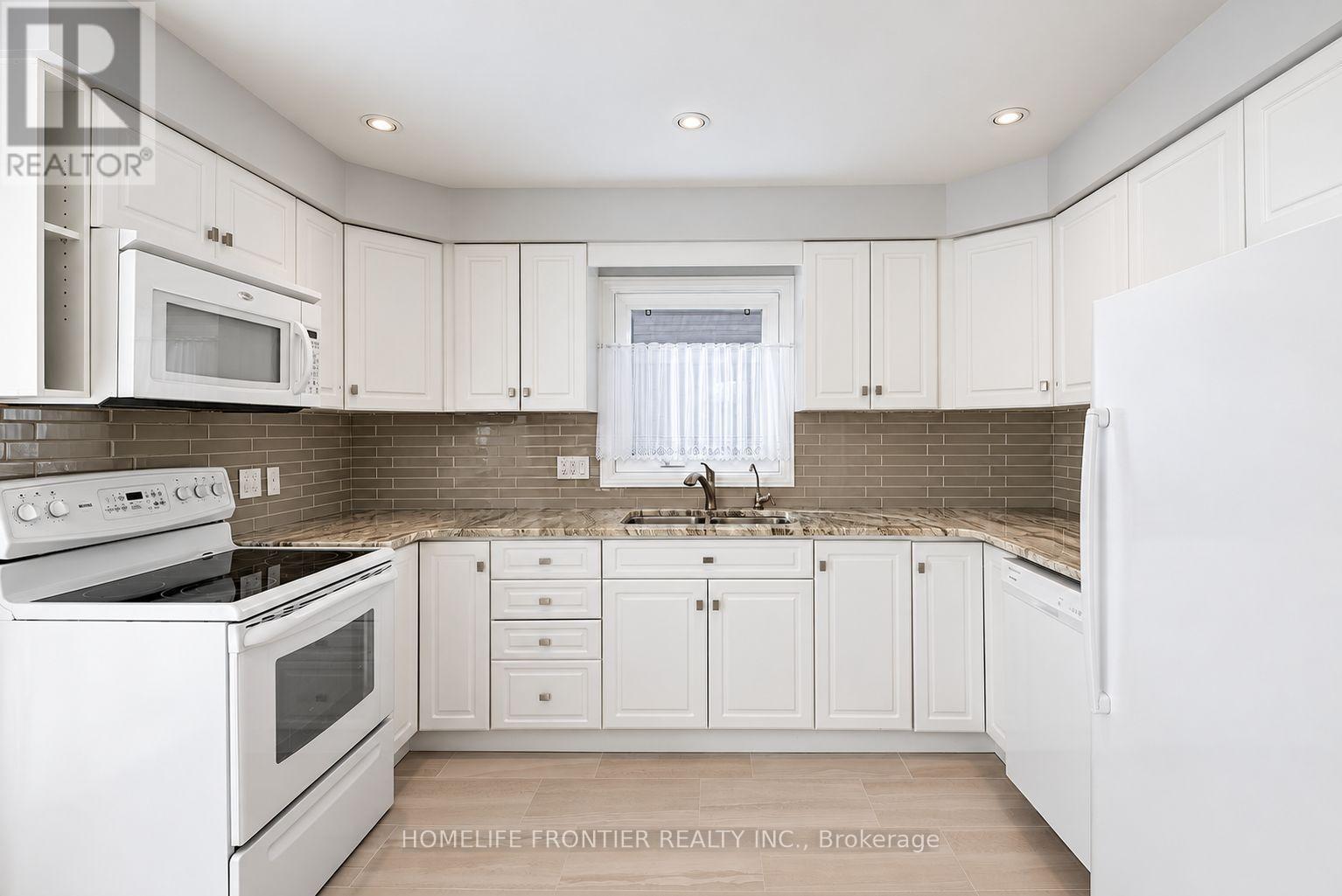 82 Charnwood Place, Markham (Aileen-Willowbrook), Ontario  L3T 5H3 - Photo 3 - N13849346