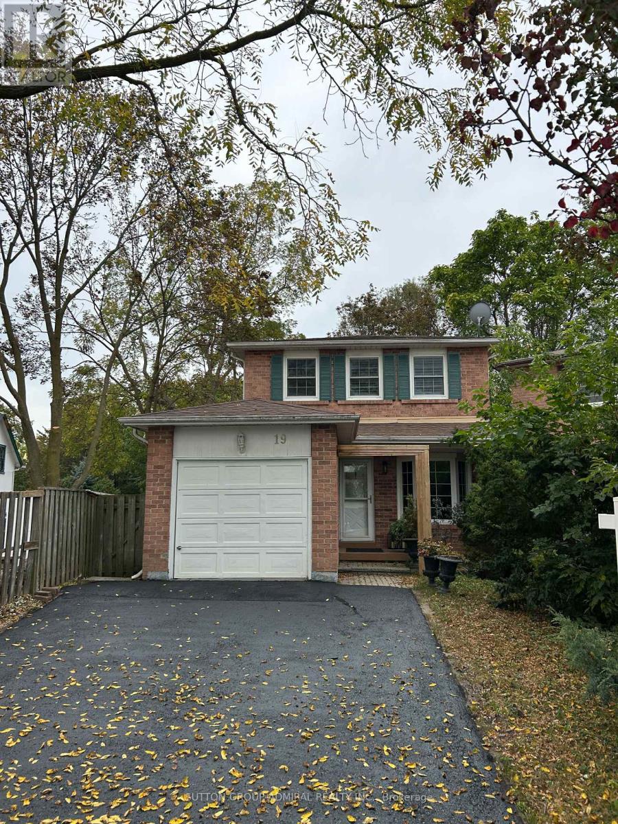 19 Backus Court, Markham (Raymerville), Ontario  L3P 6V6 - Photo 1 - N13849456