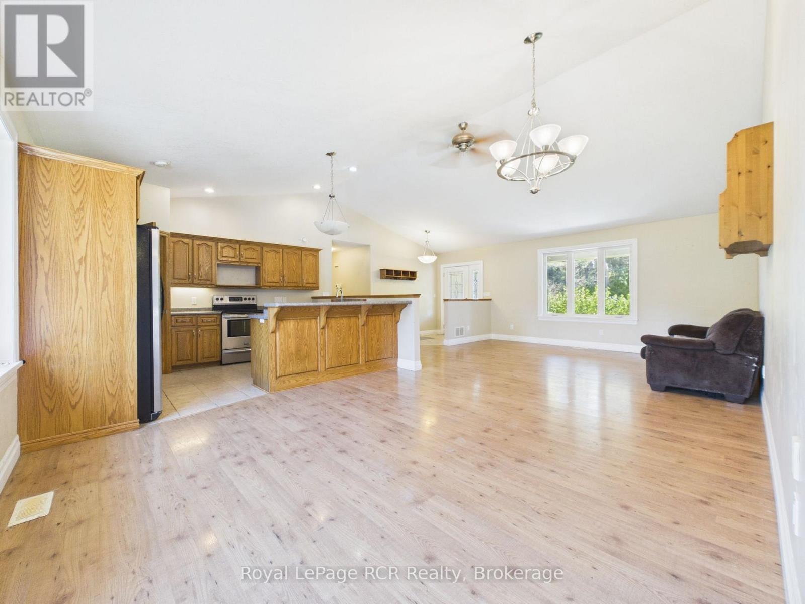 636 Kairshea Avenue, Huron-Kinloss, Ontario  N0G 2B0 - Photo 6 - X13849482