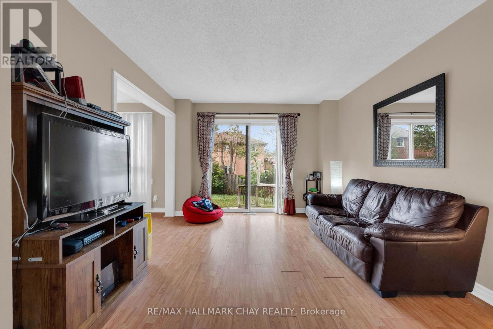 104 Ferguson Drive, Barrie, Ontario  L4N 7E5 - Photo 6 - S13849462