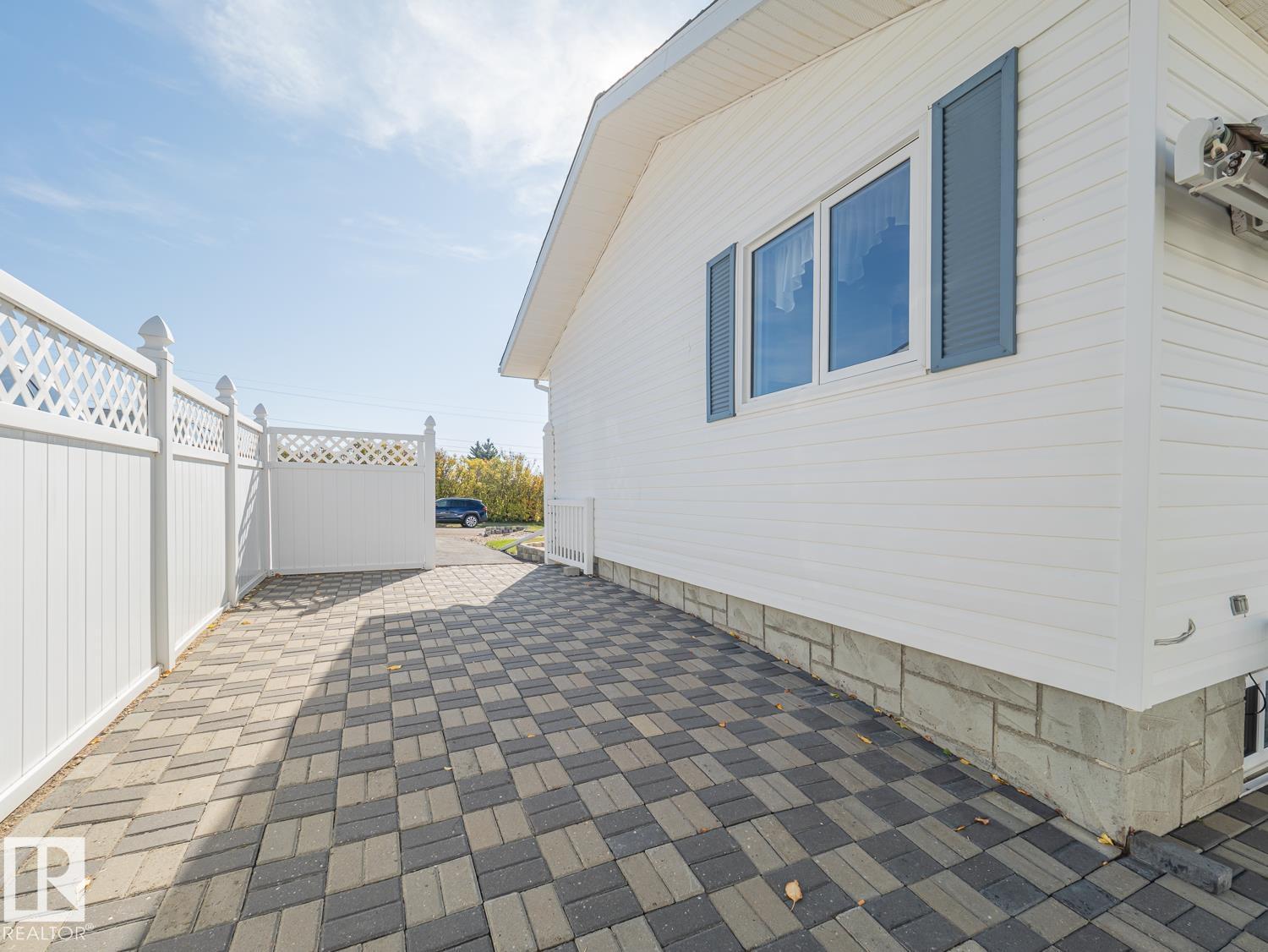 5320 54 ST