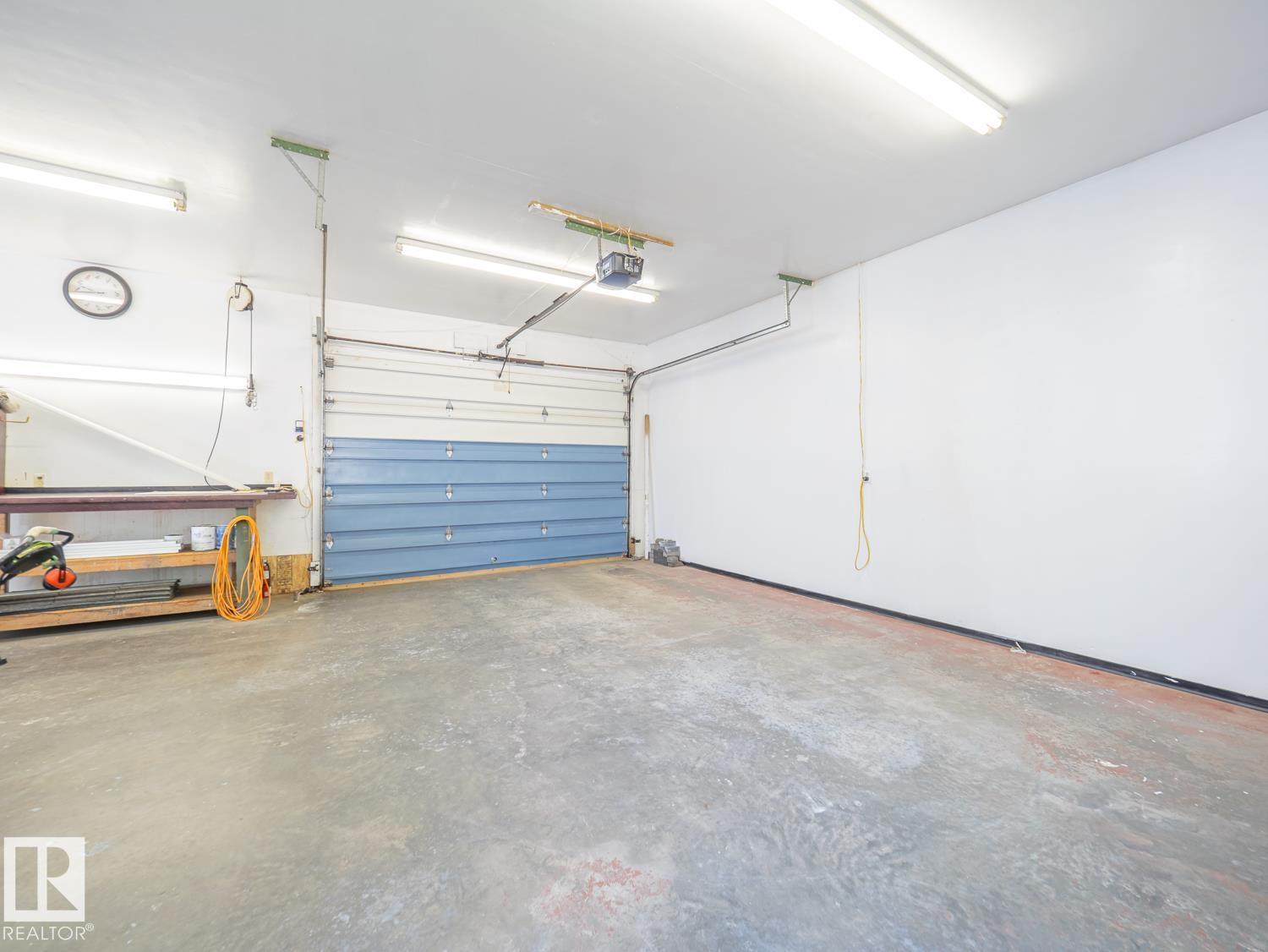 5320 54 ST