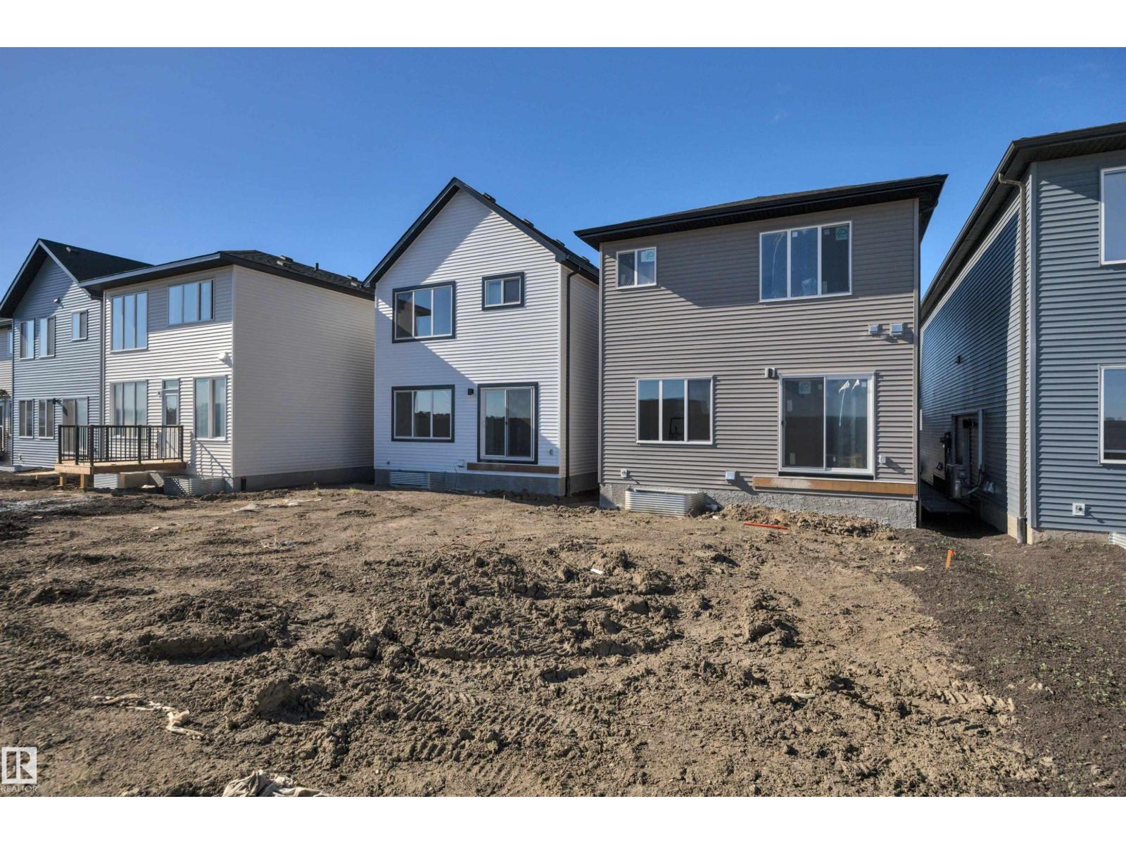 18015 73 ST NW