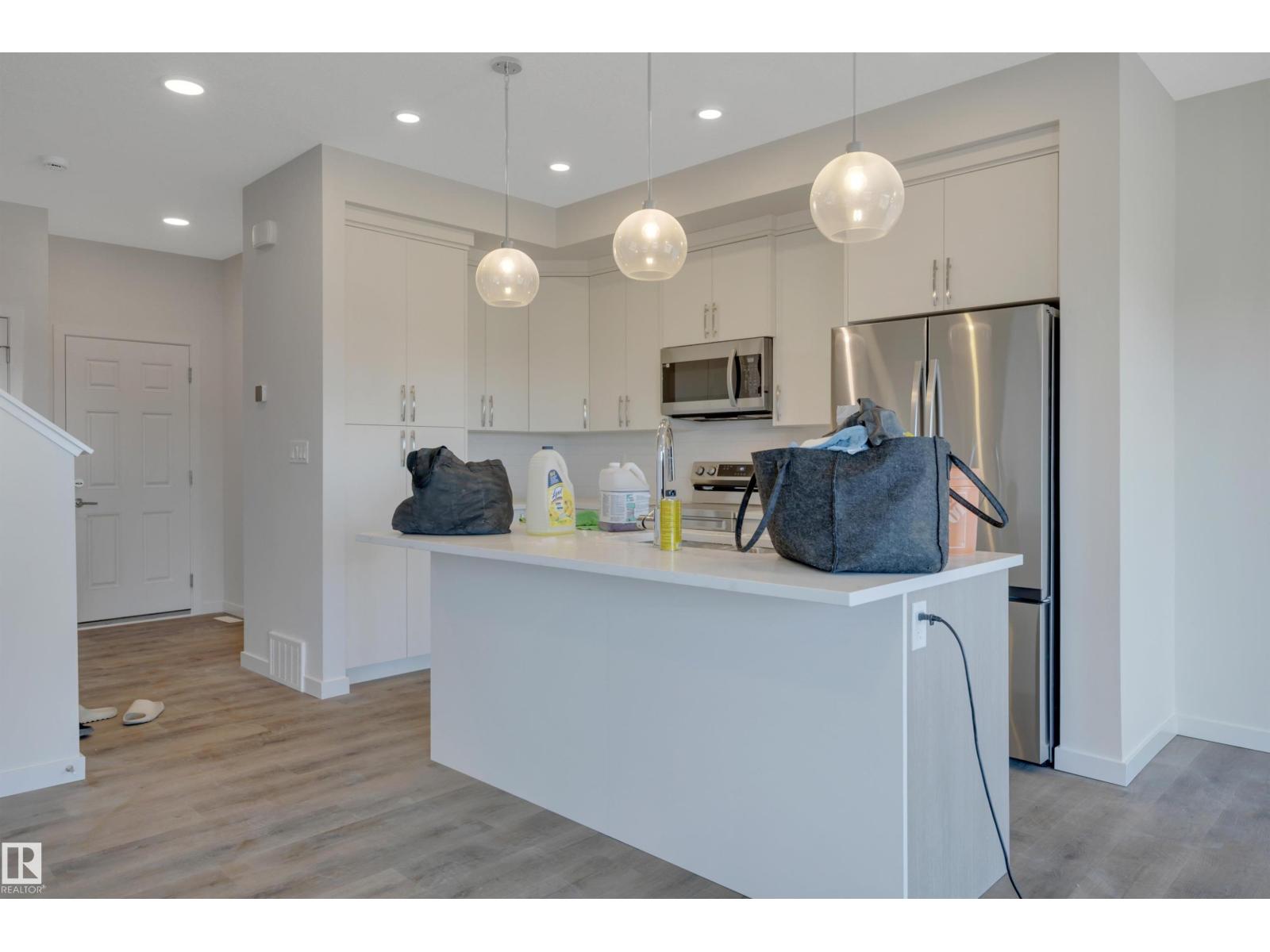 18015 73 ST NW
