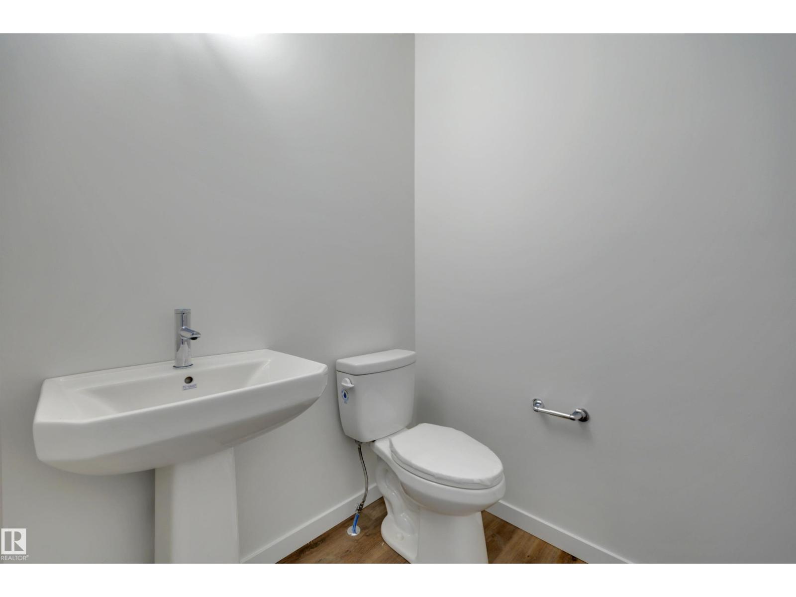18015 73 ST NW