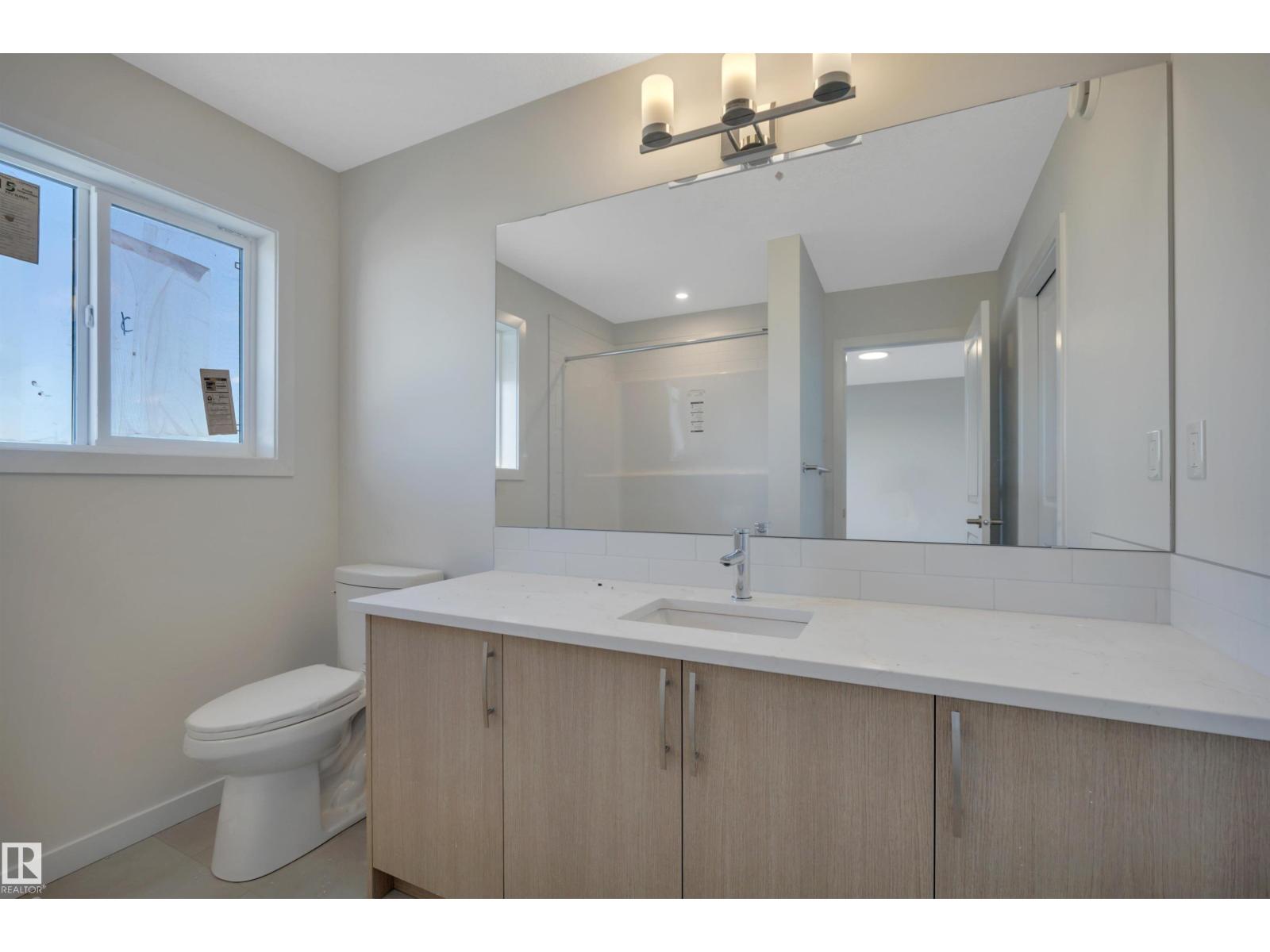 18015 73 ST NW