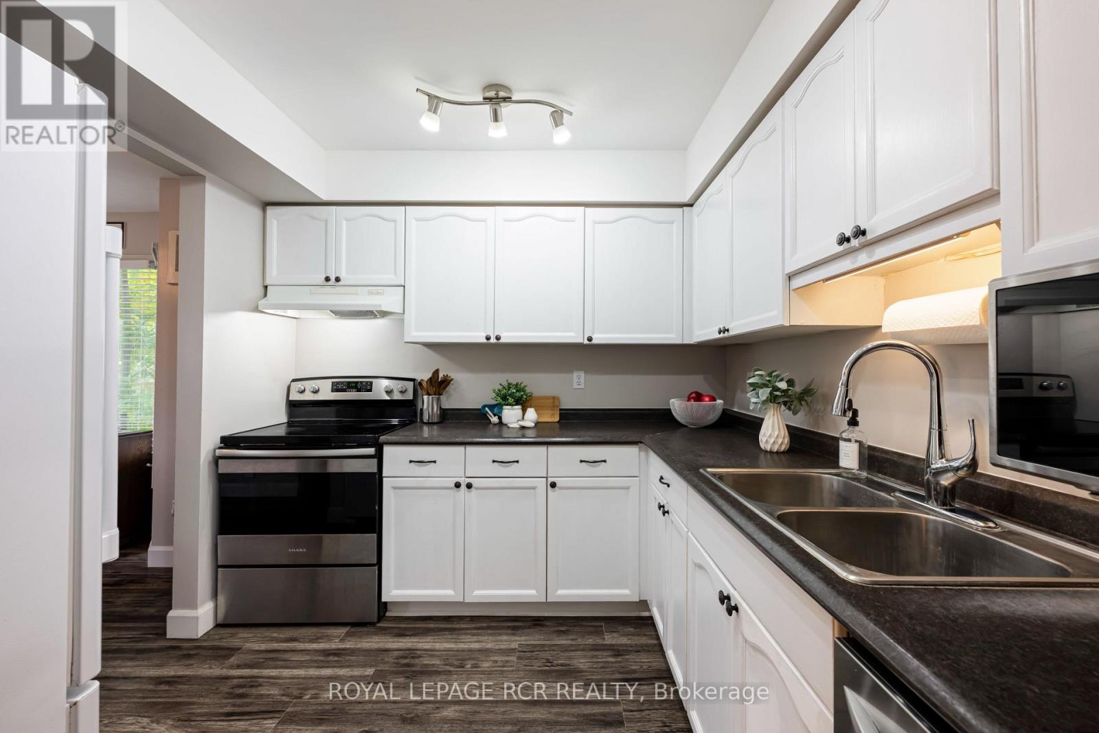 71 Shirley Street, Orangeville, Ontario  L9W 2T5 - Photo 11 - W13849340