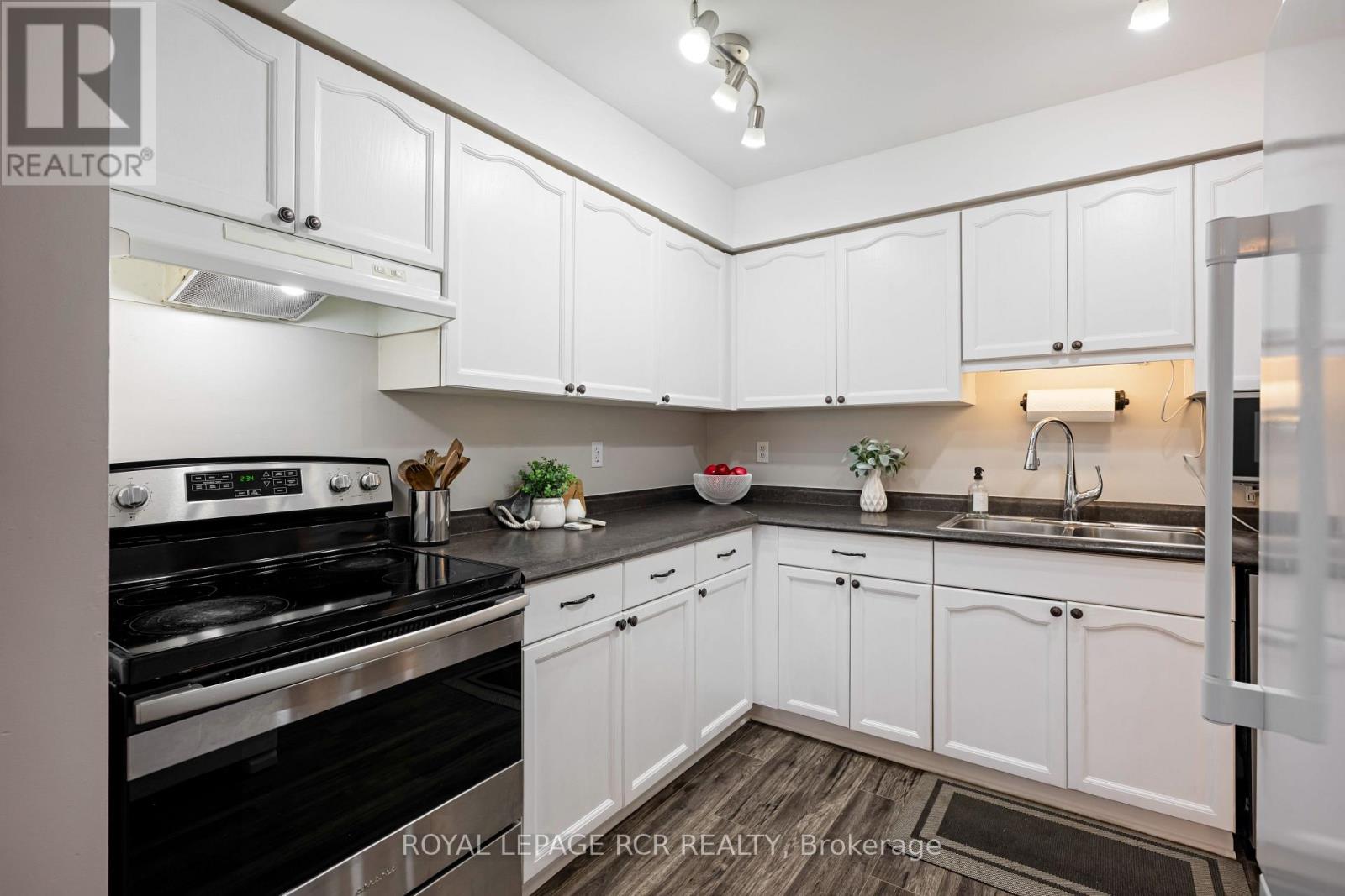 71 Shirley Street, Orangeville, Ontario  L9W 2T5 - Photo 12 - W13849340