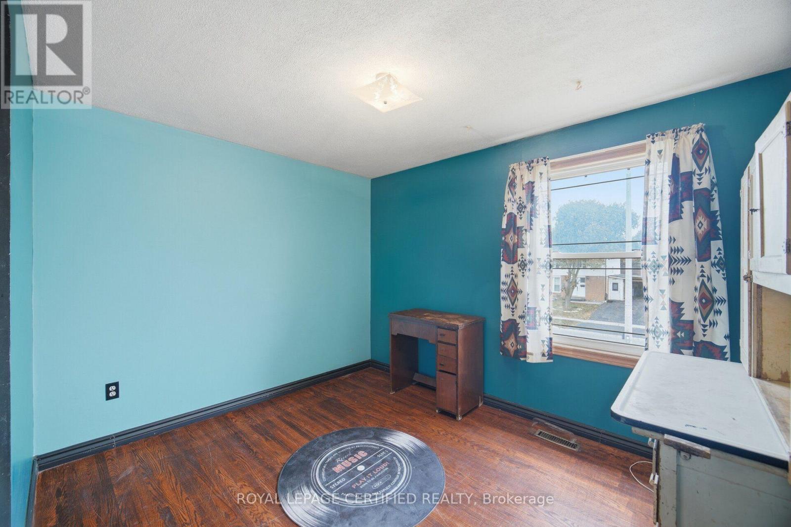 75 Cloverdale Drive, Brampton, Ontario  L6T 2T5 - Photo 18 - W13849388