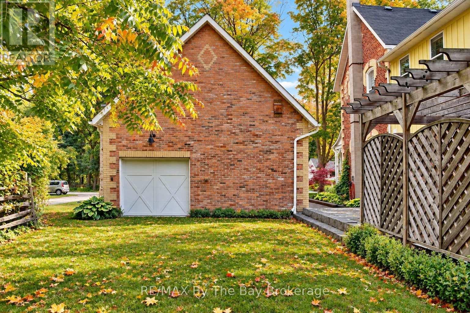 214 Elm Street, Clearview, Ontario  L0M 1S0 - Photo 47 - S13656556