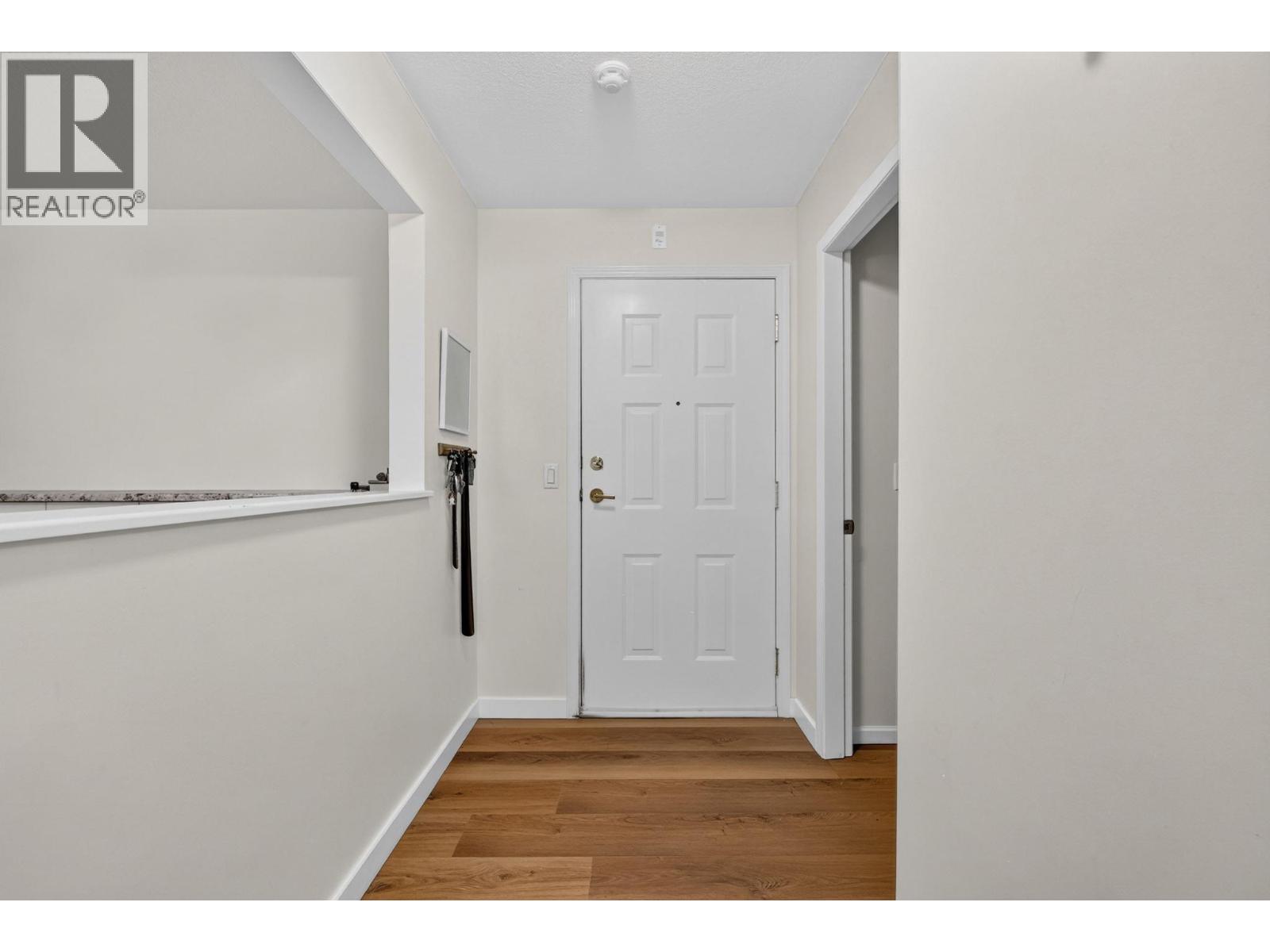 920 Glenwood Avenue Unit# 208