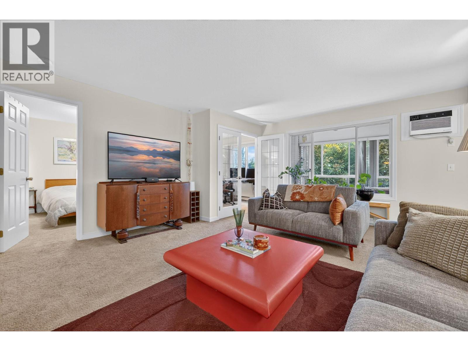920 Glenwood Avenue Unit# 208