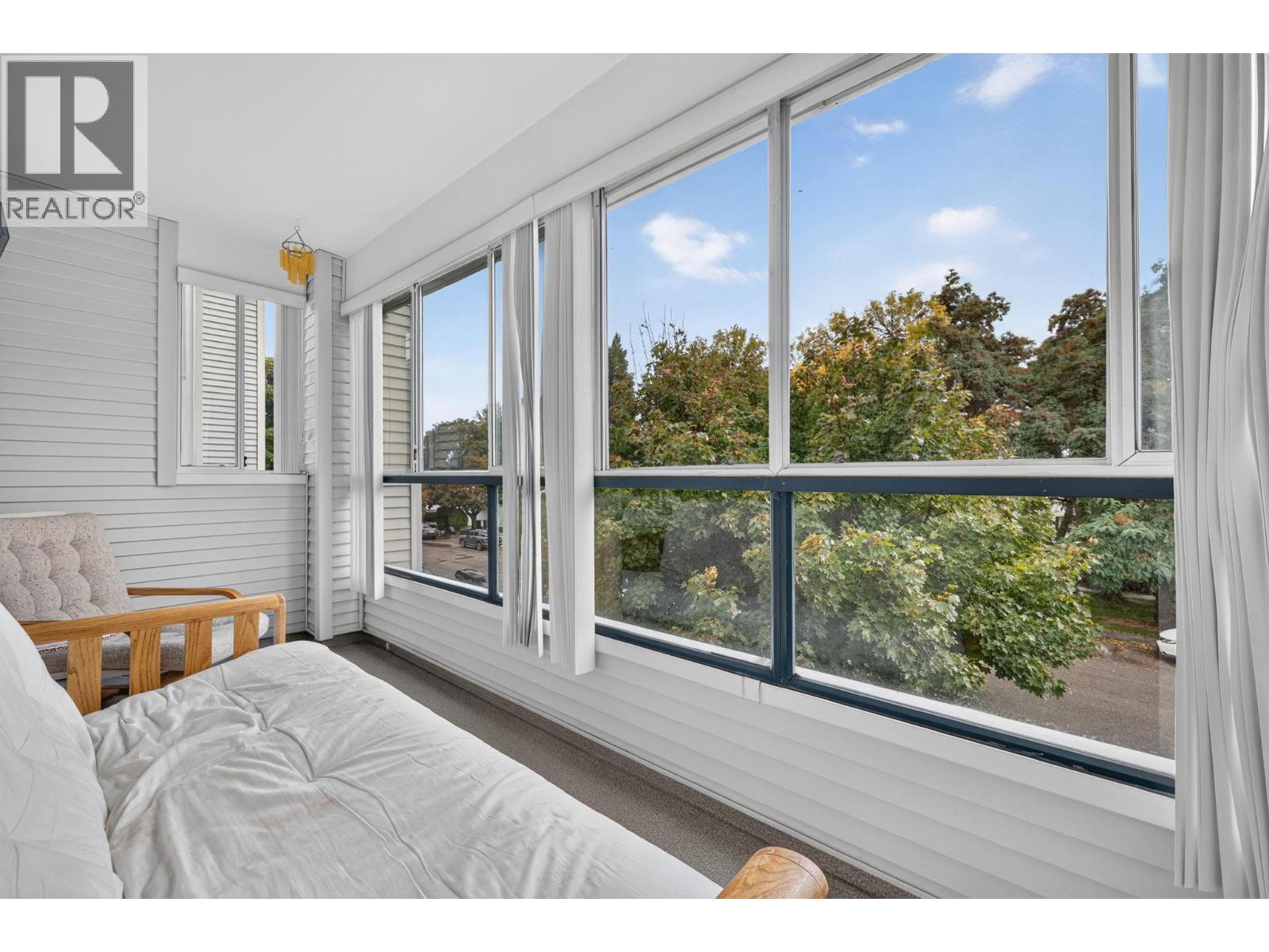 920 Glenwood Avenue Unit# 208