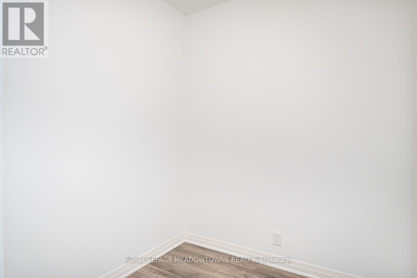 205 - 102 Grovewood Common, Oakville, Ontario  L6H 0X2 - Photo 25 - W13771184