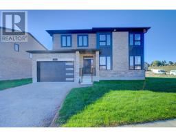 171 OTTERBEIN ROAD, Kitchener, Ontario