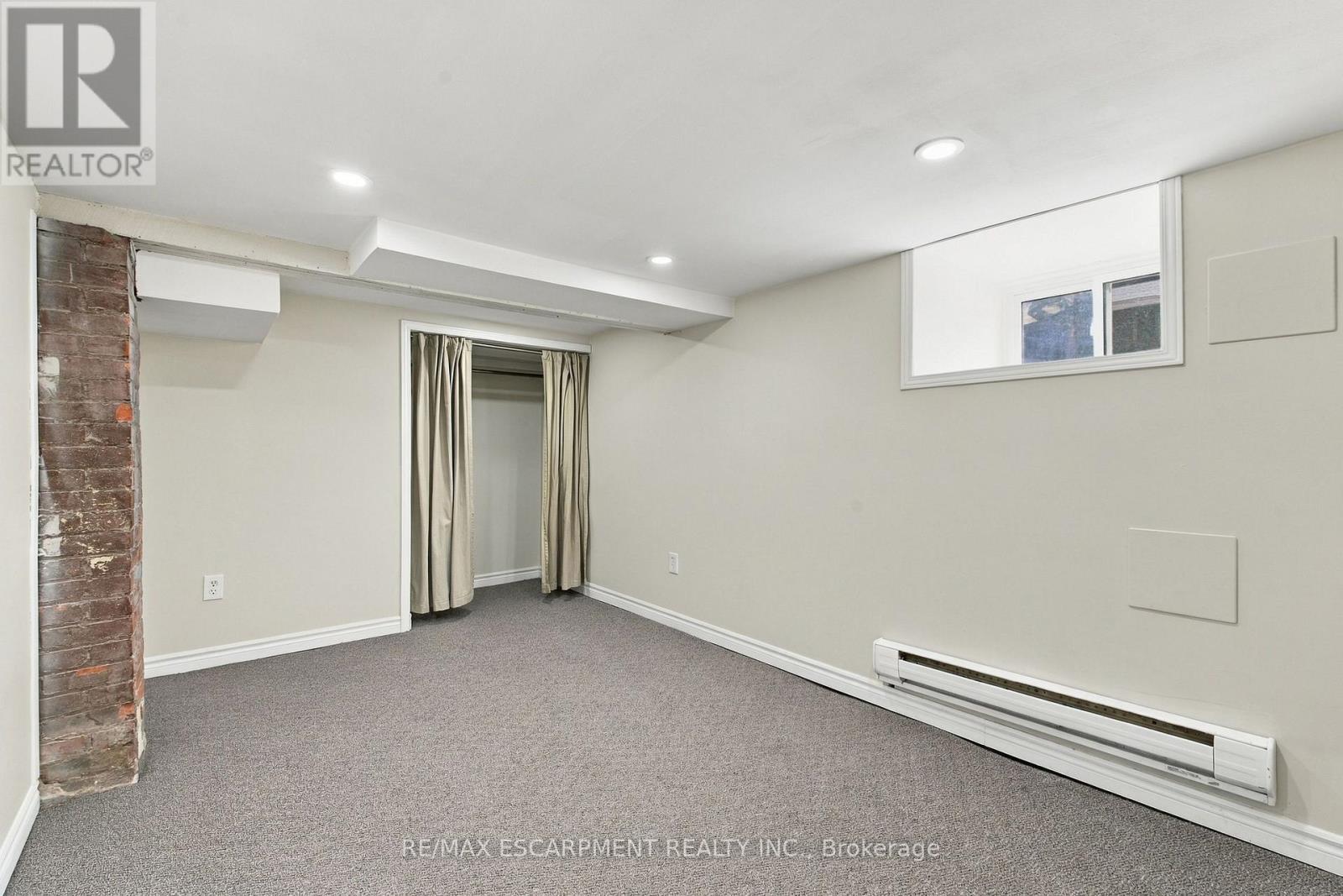 100 Balsam Avenue S, Hamilton, Ontario  L8M 3B3 - Photo 12 - X13849398
