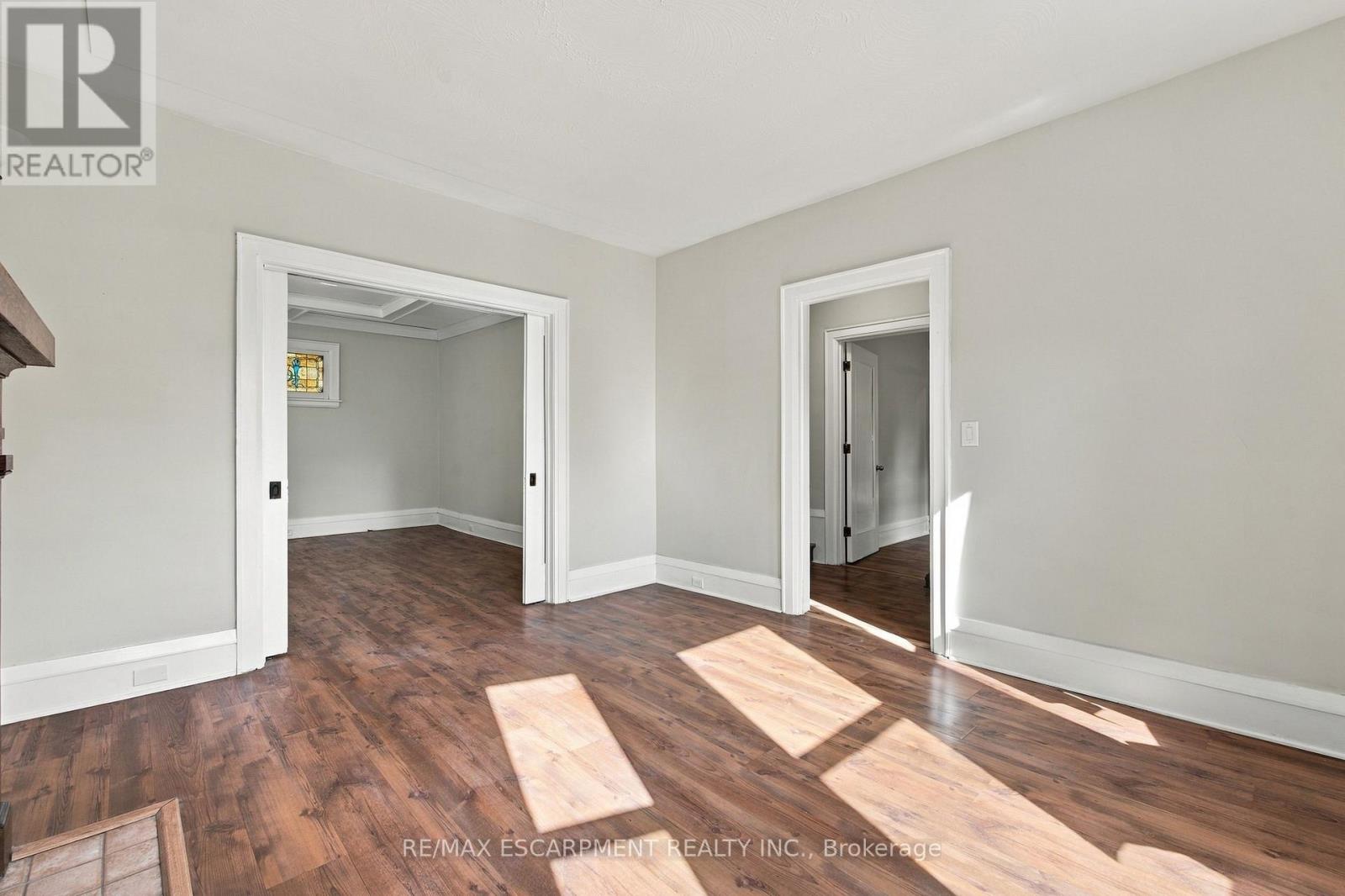 100 Balsam Avenue S, Hamilton, Ontario  L8M 3B3 - Photo 18 - X13849398