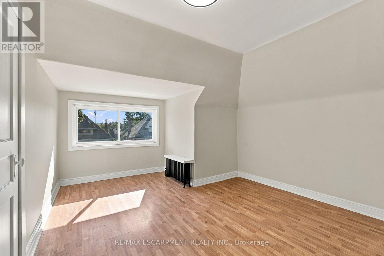 100 Balsam Avenue S, Hamilton, Ontario  L8M 3B3 - Photo 39 - X13849398