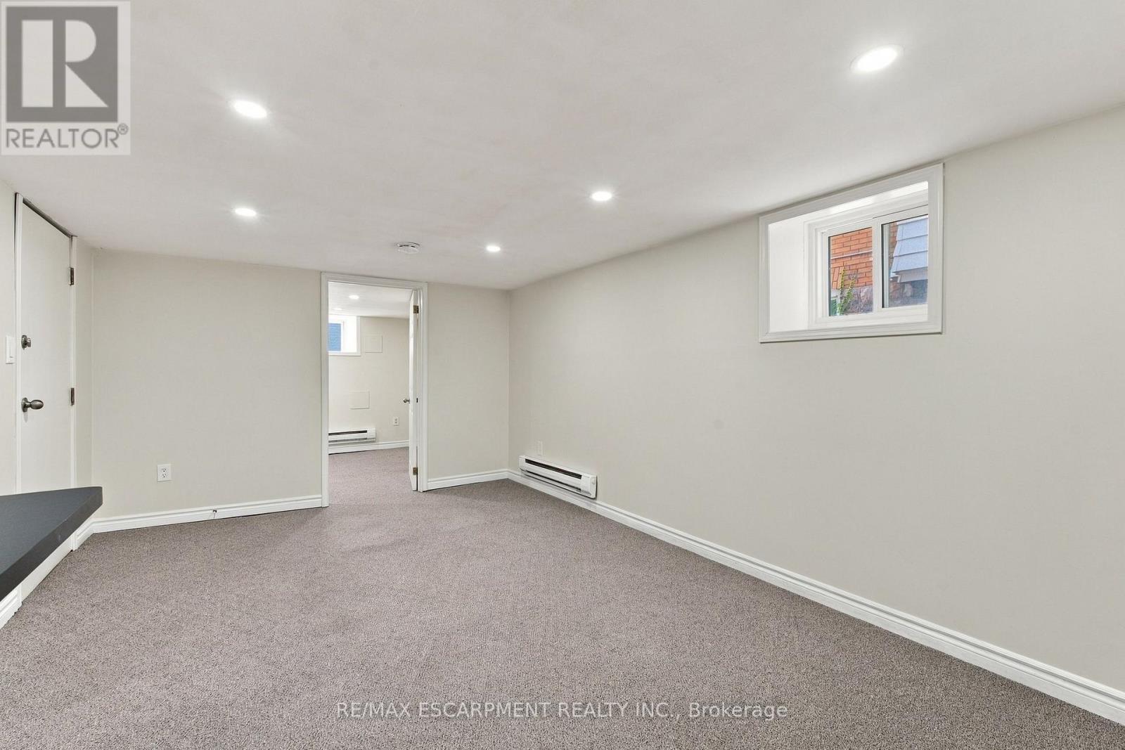 100 Balsam Avenue S, Hamilton, Ontario  L8M 3B3 - Photo 7 - X13849398