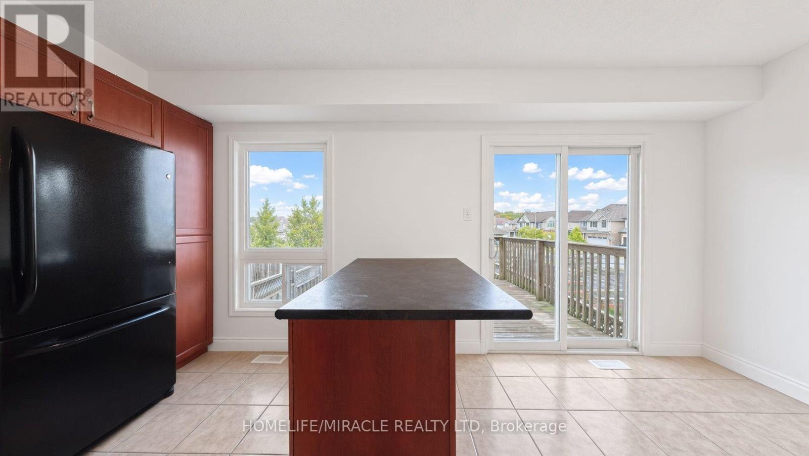 250 Parkvale Drive, Kitchener, Ontario  N2R 1Y8 - Photo 14 - X13849400
