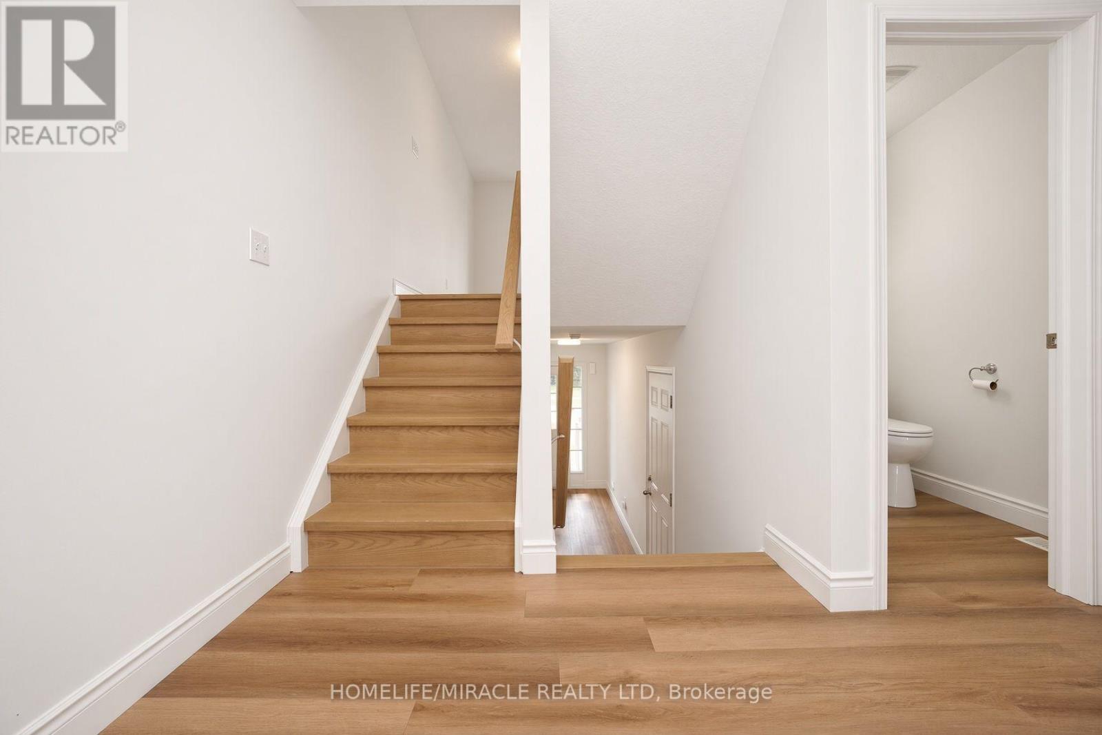 250 Parkvale Drive, Kitchener, Ontario  N2R 1Y8 - Photo 19 - X13849400