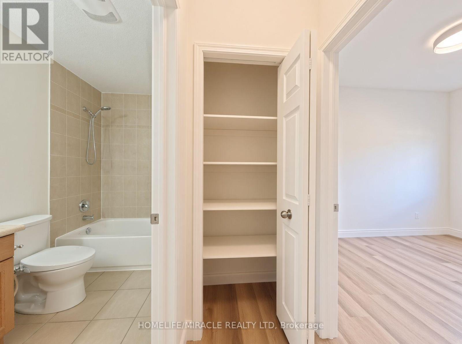 250 Parkvale Drive, Kitchener, Ontario  N2R 1Y8 - Photo 27 - X13849400