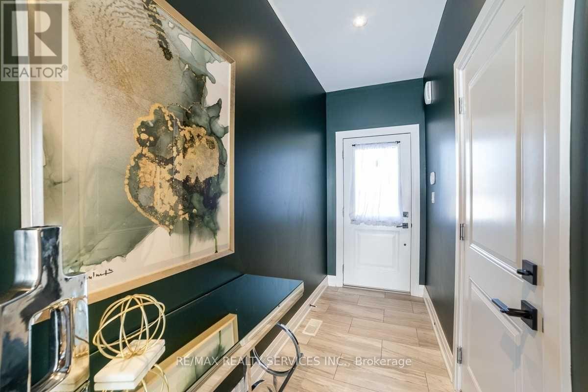 76 Burton Street, Hamilton, Ontario  L8L 3R3 - Photo 2 - X13849490