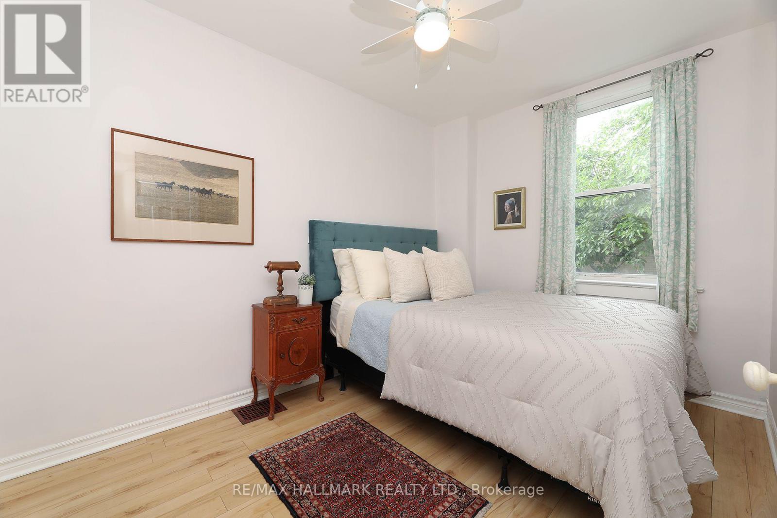 1 Lockwood Road, Toronto, Ontario  M4L 3M7 - Photo 18 - E13843322