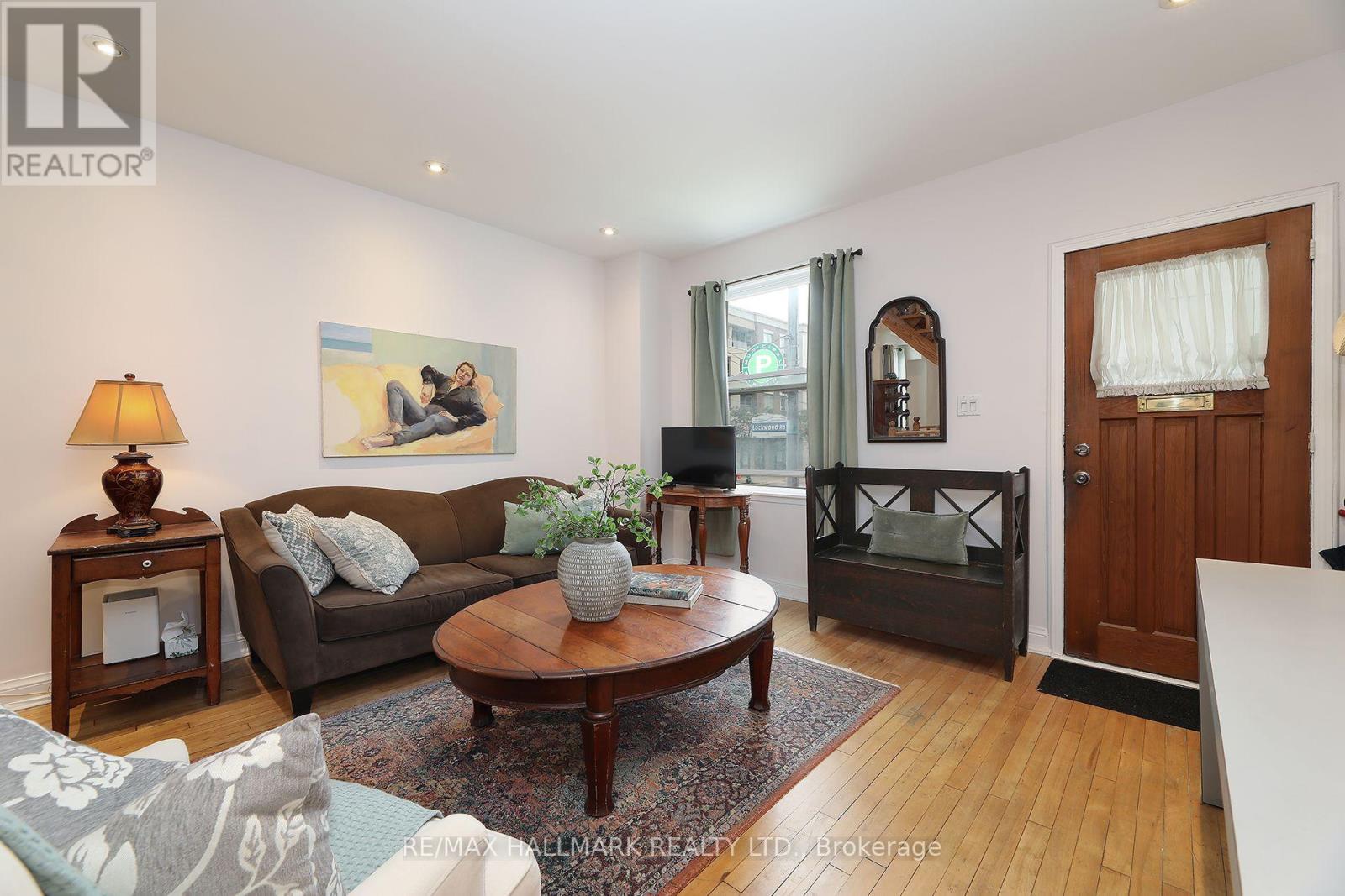 1 Lockwood Road, Toronto, Ontario  M4L 3M7 - Photo 6 - E13843322
