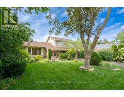 44 AMELIA STREET, Barrie, Ontario
