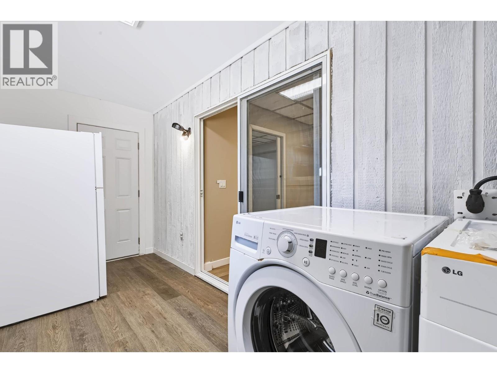 11160 Barkentine Place, Richmond, British Columbia  V7E 4R1 - Photo 29 - R3163243