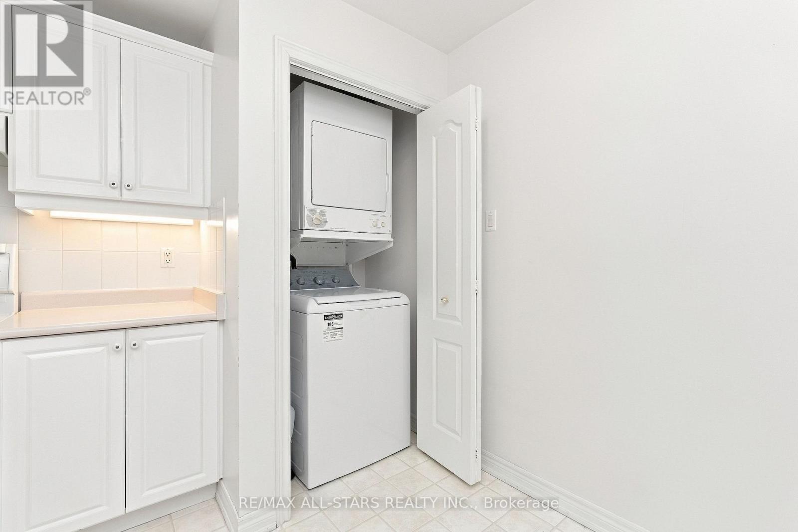 28 Blue Heron Beach Way, Markham, Ontario L6E 1B4 - Photo 22 - N13849088