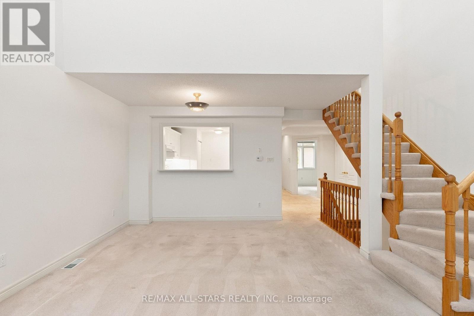 28 Blue Heron Beach Way, Markham, Ontario L6E 1B4 - Photo 14 - N13849088