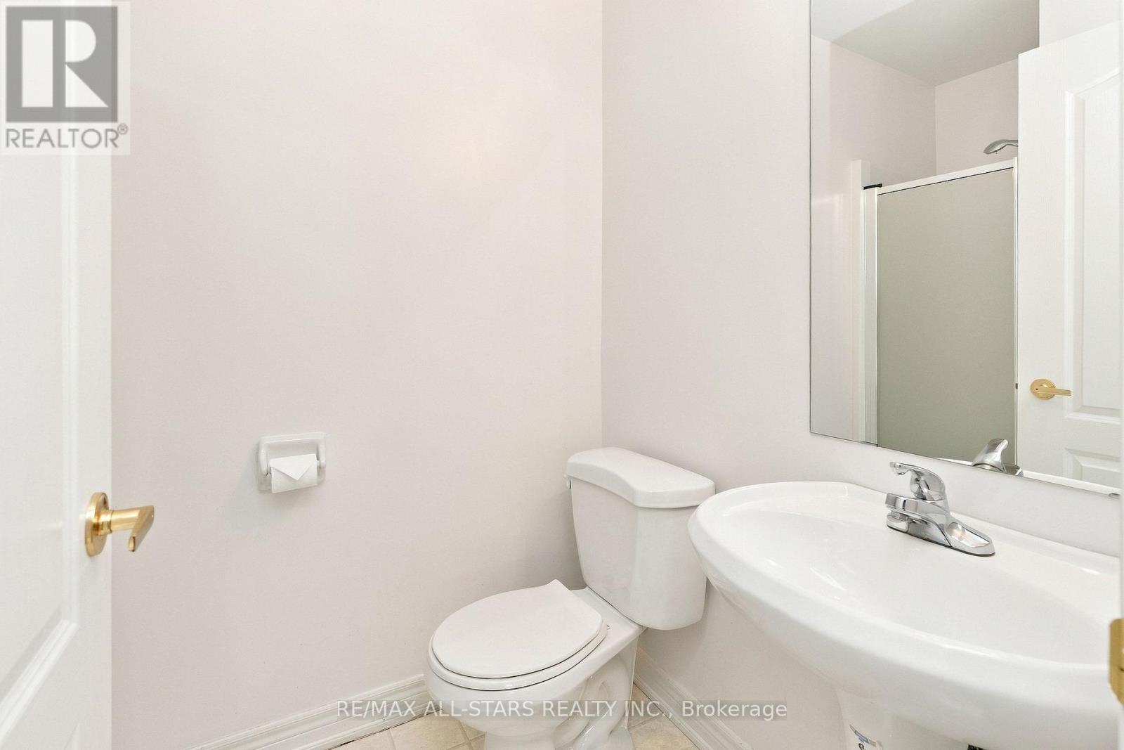 28 Blue Heron Beach Way, Markham, Ontario L6E 1B4 - Photo 33 - N13849088