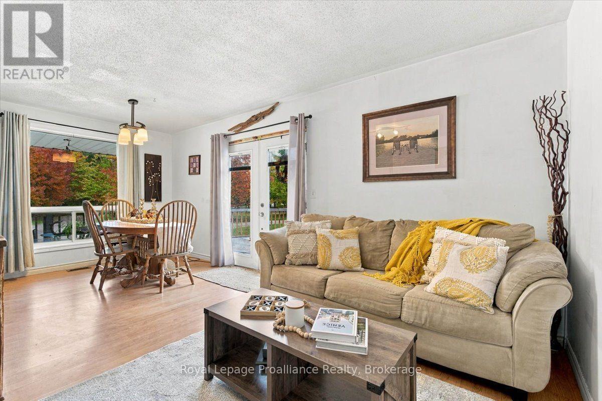 53 Hartin Road, Addington Highlands, Ontario  K0H 2G0 - Photo 17 - X13849734
