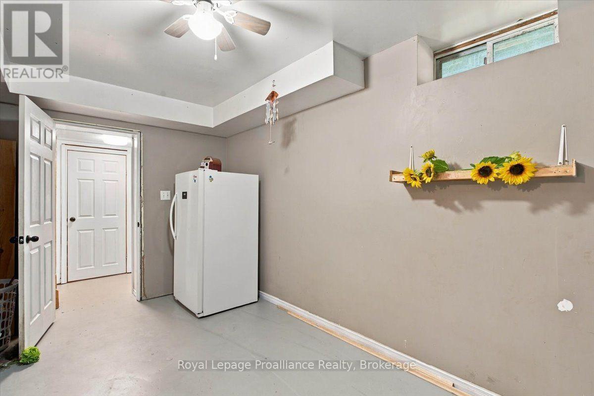 53 Hartin Road, Addington Highlands, Ontario  K0H 2G0 - Photo 31 - X13849734