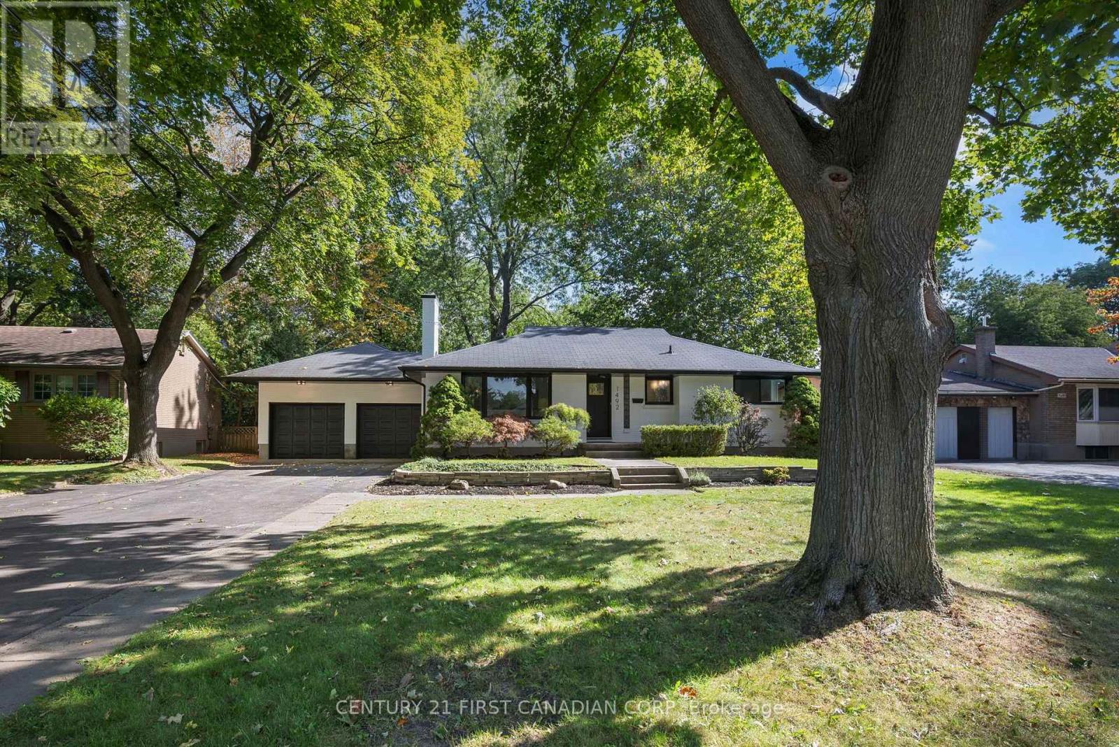 1492 North Vernon Avenue, London North, Ontario  N5X 1N6 - Photo 2 - X13849680