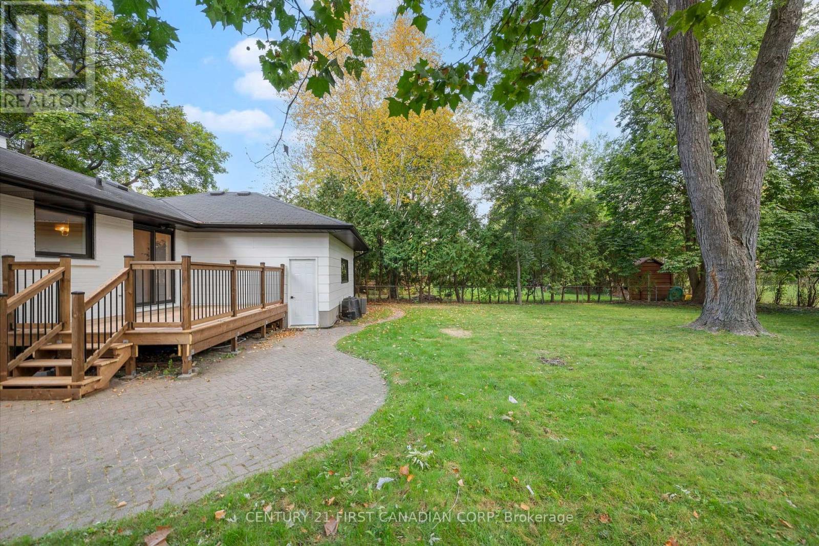 1492 North Vernon Avenue, London North, Ontario  N5X 1N6 - Photo 32 - X13849680