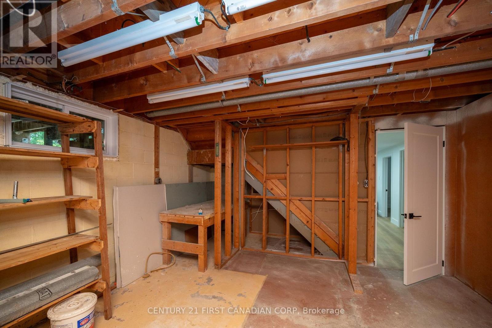 1492 North Vernon Avenue, London North, Ontario  N5X 1N6 - Photo 41 - X13849680